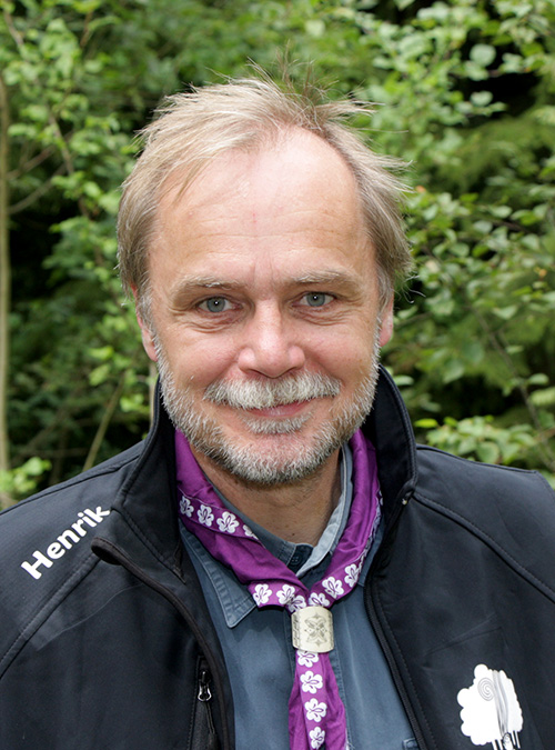 Henrik Karlsson är handledare på Ska'ut och kommer från Nässjö. Maila honom på henrik#skaut.se